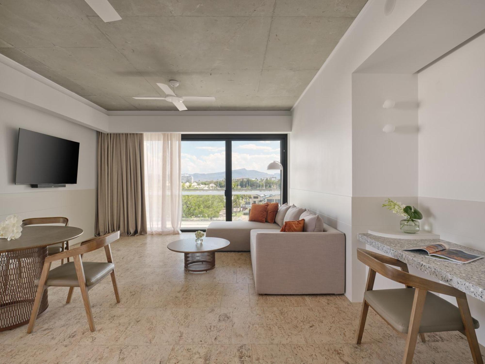 Ardo Hotel Townsville Buitenkant foto