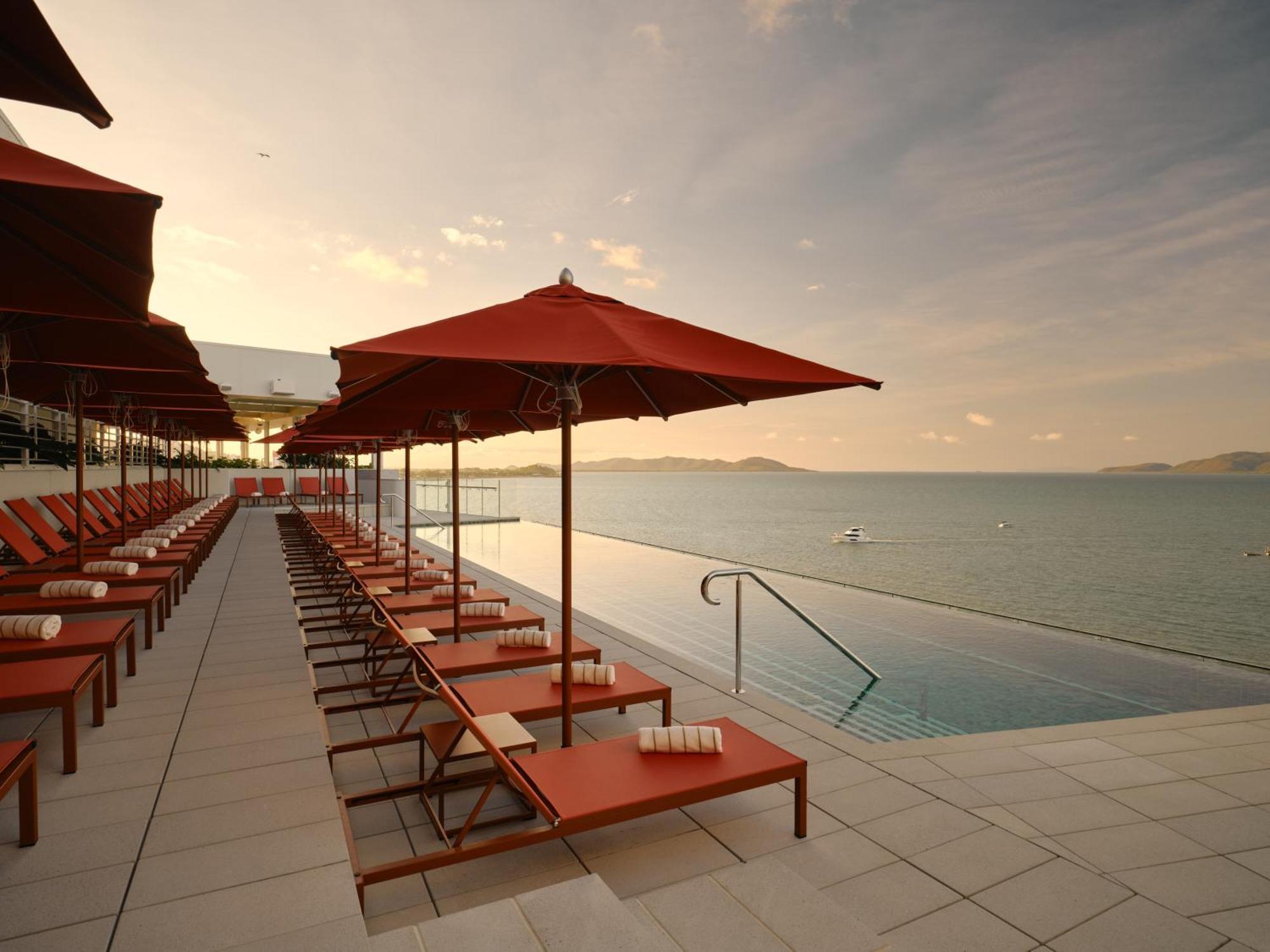 Ardo Hotel Townsville Buitenkant foto